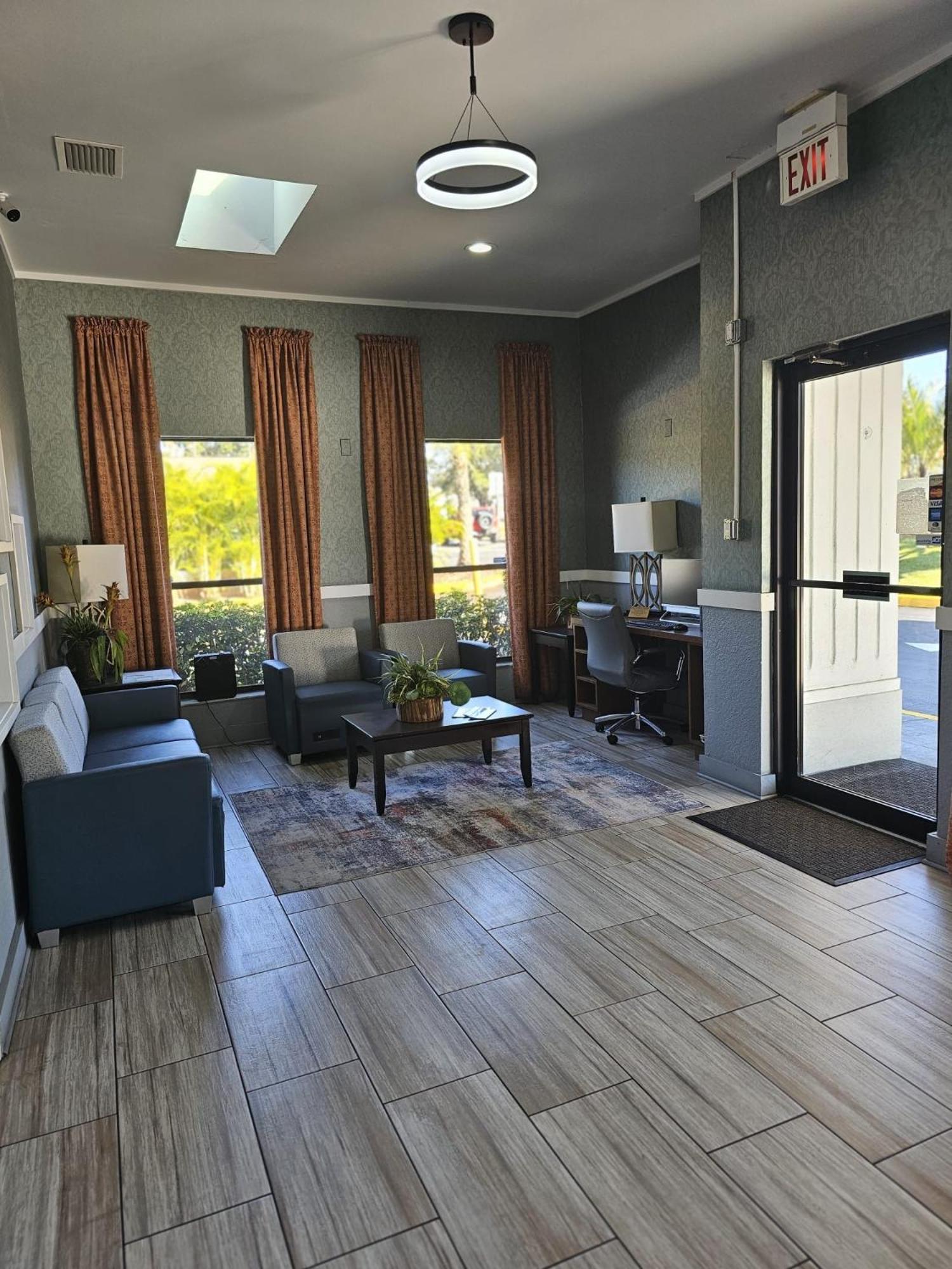 Quality Inn Near Blue Spring Orange City Exterior foto